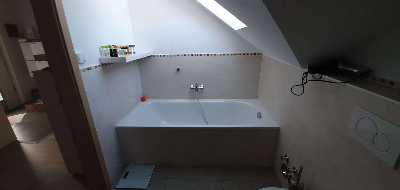 Grosse Wohnung Mit Rheinblick Boppard Luaran gambar
