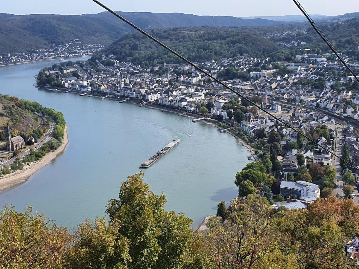 Grosse Wohnung Mit Rheinblick Boppard Luaran gambar