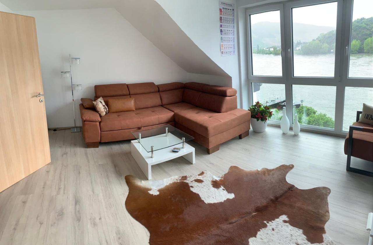 Grosse Wohnung Mit Rheinblick Boppard Luaran gambar