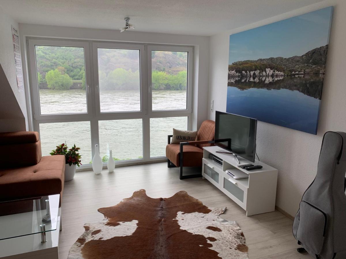 Grosse Wohnung Mit Rheinblick Boppard Luaran gambar